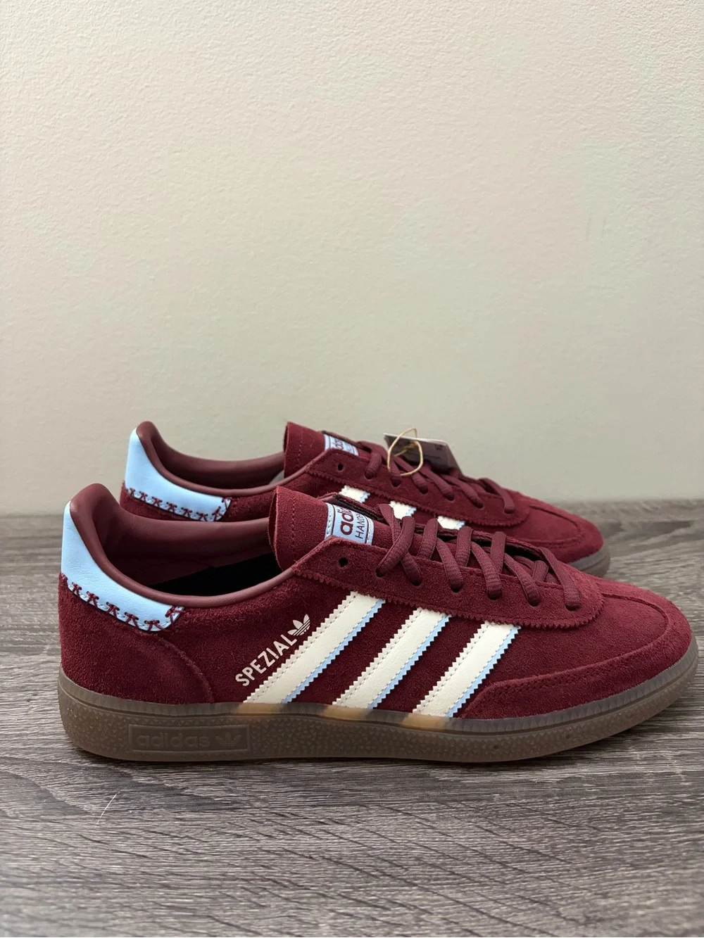 Men's Size 9.5 Adidas Spezial Burgundy White Light Blue Fashion Sneaker